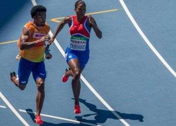 Desde el carril 5 Omara Durand dominó la prueba de los 200m de principio al fin. Foto: Bob Martin / OIS / IOC.