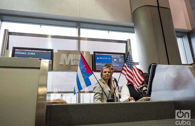 Delta reanuda vuelos directos a Cuba. Foto: Osbel Concepción.