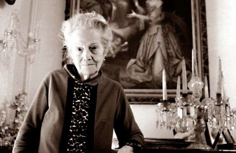 Dulce María Loynaz (10 de diciembre de 1902 - 27 de abril de 1997).