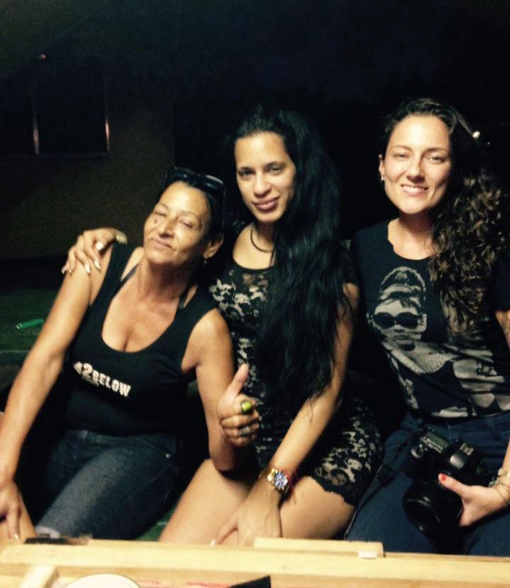 "Las tres mosqueteras juntas al fin": Liset Barrios en su página de Facebook al publicar esta foto donde está con Marta Amaro y Lisette Poole. Septiembre de 2016.