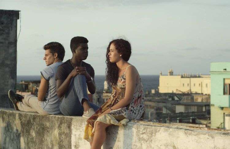 Fotograma de "El techo", de Patricia Ramos, una de las películas premiadas en las convocatorias del Fondo noruego para el cine cubano.