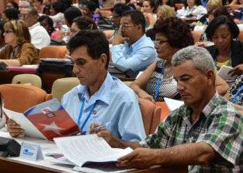 El parlamento cubano aprobó los documentos para la actualización del modelo económico cubano. Foto: Marcelino Vázquez/Radio Rebelde.