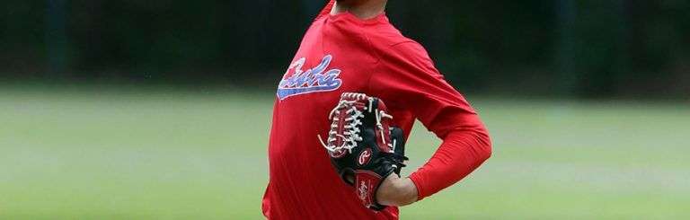 Elián Rodríguez posee una recta que llega a las 97 millas por hora. Foto de BaseballAmerica.com.