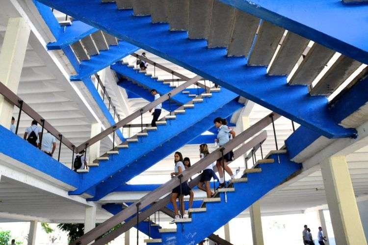 Escaleras de la Escuela Lenin.