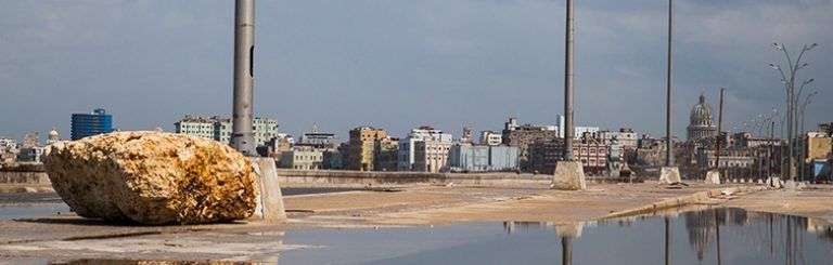 Malecón dos días después de Irma. Foto: Claudio Pelaez Sordo.