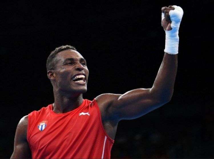 Julio César La Cruz ganó su cuarto oro mundial y lideró a los boxeadores cubanos en la temporada. Foto: Cubasí.
