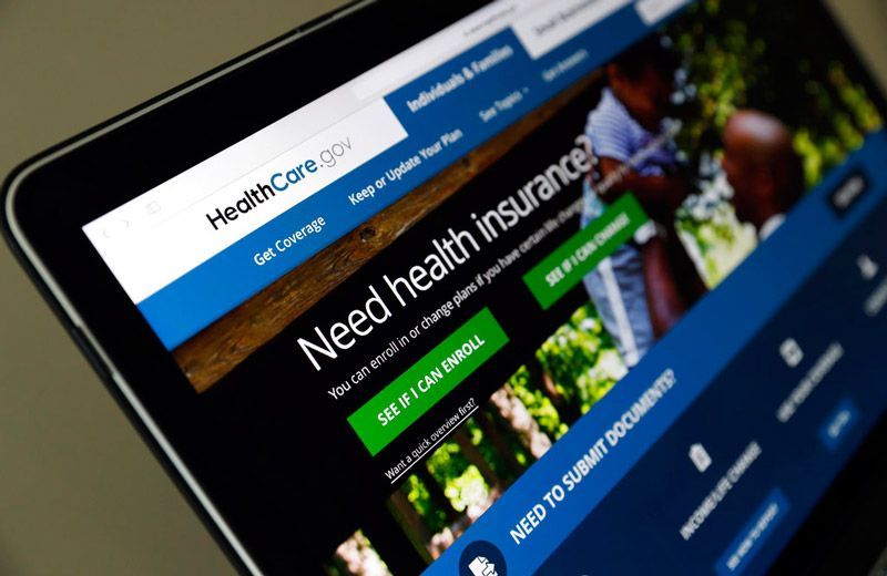 Sitio web para registrarse al mercado de seguros de gastos médicos conocido como Obamacare. Foto: Alex Brandon / AP.