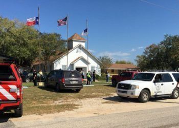 Primera Iglesia Bautista en Sutherland Springs, a unos 65 kilómetros al este de San Antonio, Texas. Foto: Reuters