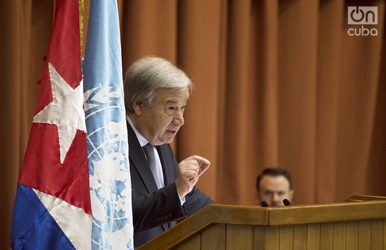Antonio Guterres, Secretario General de la ONU, habla en la apertura del XXXVII Período de Sesiones de la Cepal en el Palacio de las Convenciones de La Habana, en 2018. Foto: Otmaro Rodríguez / Archivo.