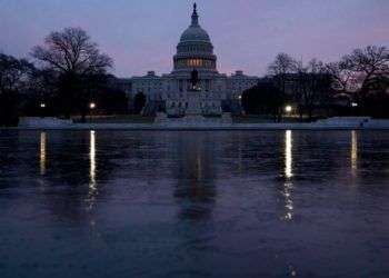 Vista de la sede del Congreso estadounidense en Washington el 9 de febrero de 2018. Foto: Andrew Harnik / AP.