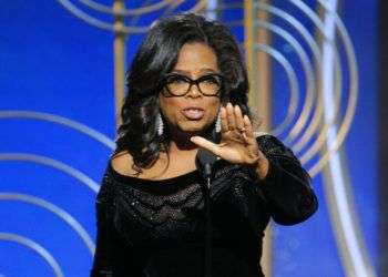 Oprah Winfrey recibe el premio Cecil B. DeMille a la trayectoria en la 75a entrega anual de los Globos de Oro. Foto: Paul Drinkwater / NBC via AP.