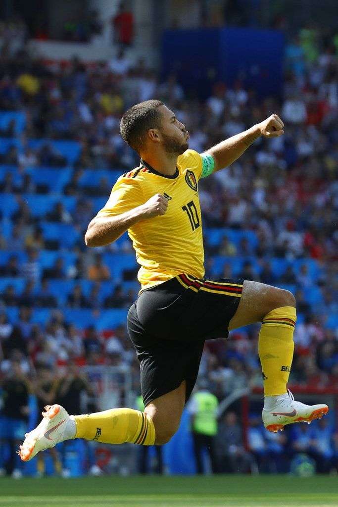 Eden Hazard, de Bélgica, festeja luego de convertir un penal en el partido del Mundial ante Túnez, disputado en el Spartak de Moscú. Foto: Hassan Ammar/AP.