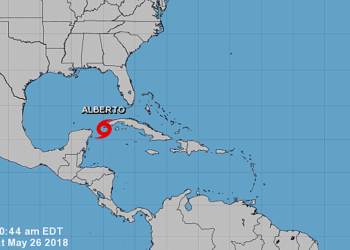 Alberto, que se formó una semana antes del comienzo oficial de la temporada ciclónica en el Atlántico, está produciendo fuertes lluvias en el oeste de Cuba, con acumulaciones de agua de hasta unos 40 centímetros. Mapa: Centro Nacional de Huracanes.