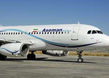 Avión de la compañía aérea iraní Aseman Airline. Foto: Financial Tribune.