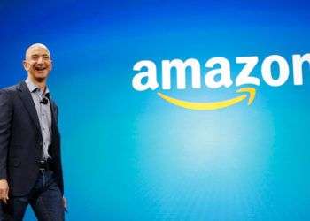 Jeff Bezos, el director general de Amazon, es el hombre más rico del mundo. Foto: Ted S. Warren / AP / Archivo.