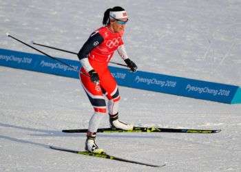 La noruega Marit Bjoergen se convirtió en la mayor multimedallista en la historia de los Juegos Olímpicos de Invierno. Foto: Kirsty Wigglesworth / AP.