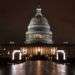 Vista del Capitolio tras una noche de negociaciones presupuestarias, en Washington, este 21 de marzo de 2018. Foto: J. Scott Applewhite / AP.