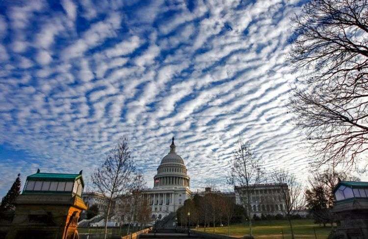 El Capitolio de Washington acoge nuevamente tensas negociaciones de una propuesta presupuestaria. Foto: J. Scott Applewhite / AP / Archivo.