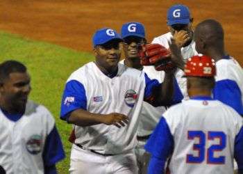 Con sus tres victorias en Bayamo, los Alazanes se han puesto a un paso de retener la corona de Cuba. Foto: CNC TV Granma.