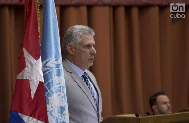 El presidente cubano, Miguel Díaz-Canel, habla en la apertura del XXXVII Período de Sesiones de la Cepal, en el Palacio de las Convenciones de La Habana. Foto: Otmaro Rodríguez.