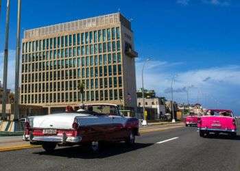 Embajada de los Estados Unidos en La Habana. Foto: Desmond Boylan / AP.