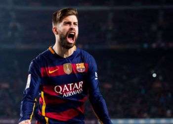 Piqué es la referencia en defensa del Barcelona. Foto: skysports.com.