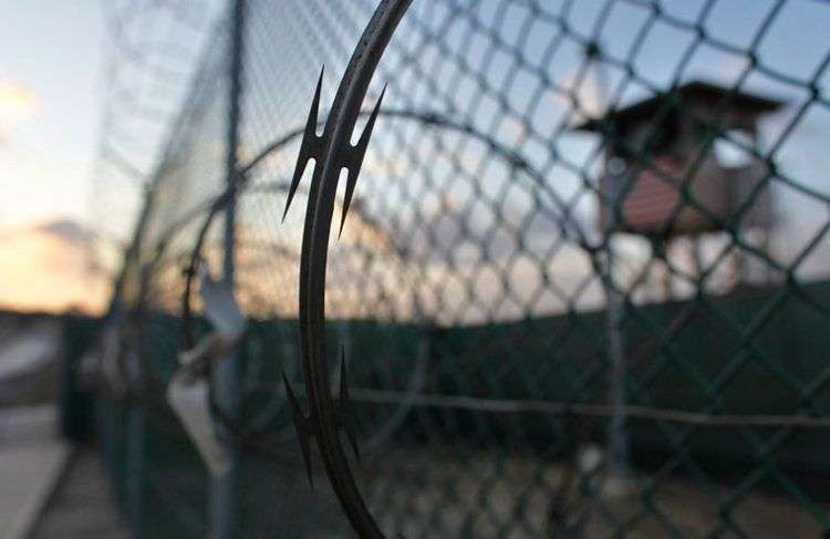 Centro de detención de la base naval de Guantánamo. Foto: Brennan Linsley / AP.