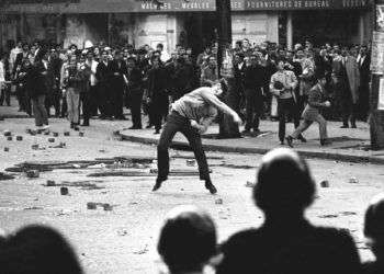 Paris. Mayo de 1968. Foto: Tomada de El Mundo.es