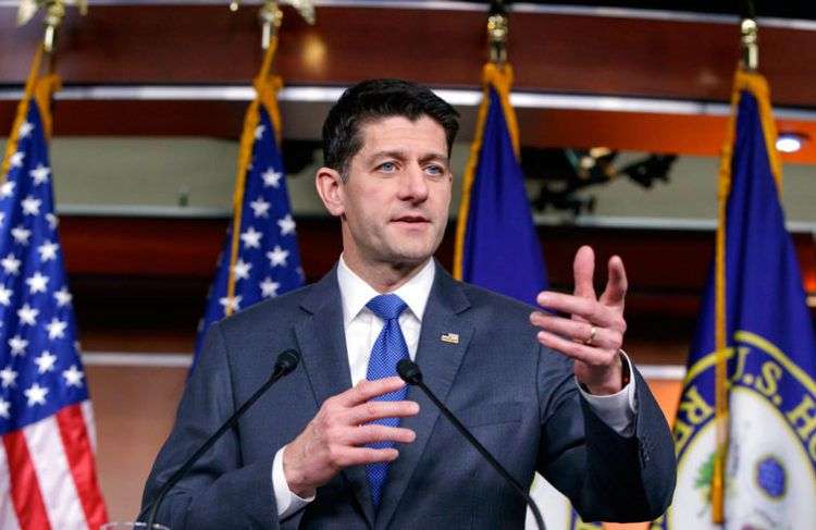 El republicano Paul Ryan, que preside la Cámara de Representantes, en una conferencia de prensa sobre el proyecto de ley del presupuesto debatido en el Congreso este jueves 22 de marzo de 2018. Foto: J. Scott Applewhite / AP.