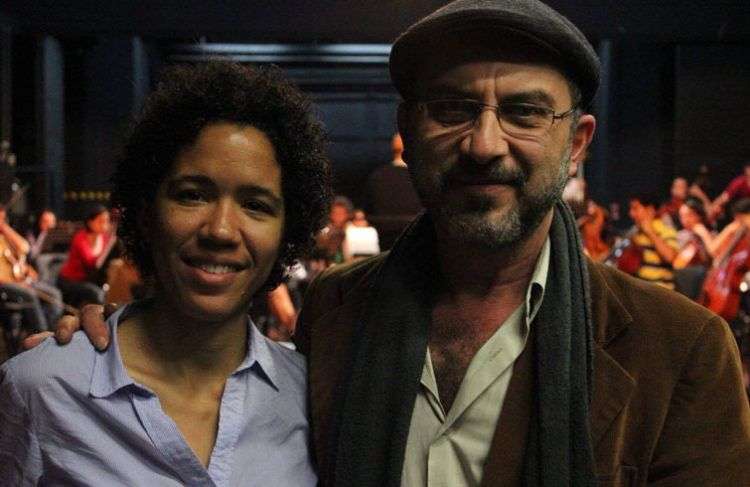 La violista cubana Winnie Camila Berg junto al compositor costarricense Carlos Castro. Foto: Cortesía de Winnie Camila Berg.