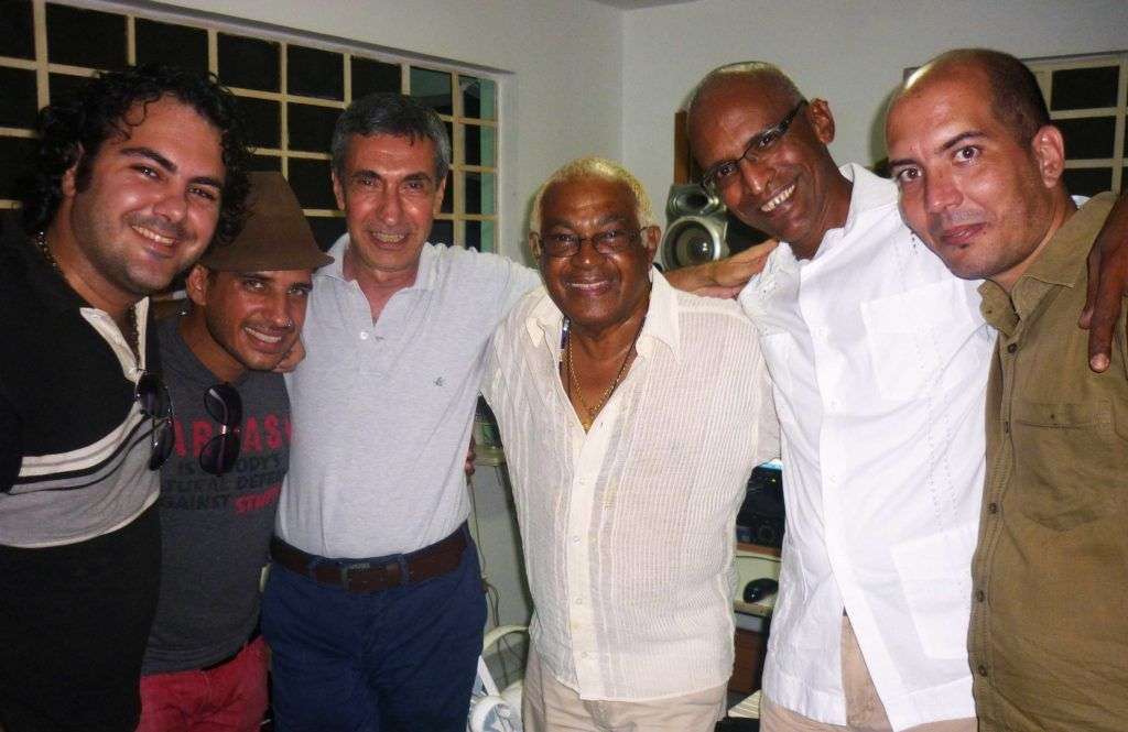 Carlos Maristany, Carlitos Díaz, Renzo Stella, Pupy Pedroso, Ricardo Leyva y Rafael Valdés. Foto: Cortesía de Cubamusic.com