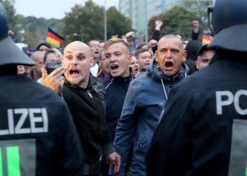 Manifestantes de ultraderecha en Chemnitz, Alemania. Foto: Martin Divisek / EPA / EFE.