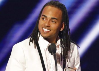 Ozuna recibe el Premio Billboard de la Música Latina al artista del año en Las Vegas. Ozuna y J Balvin encabezan la lista de nominados a la 4ta edición de los Latin AMAs con 9 menciones cada uno, seguidos de Nicky Jam con 8 y Daddy Yankee con 6, anunció Telemundo el martes. La ceremonia de premiación será el 25 de octubre en el Teatro Dolby en Los Angeles, abril de 2018. Foto: Eric Jamison / Invision / AP.