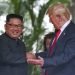 El presidente estadounidense Donald Trump durante su cumbre con el líder norcoreano Kim Jong Un en Singapur el 12 de junio del 2018. Foto: Kevin Lim / The Straits Times vía AP / Archivo.