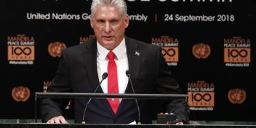 El presidente de Cuba, Miguel Díaz-Canel, interviene durante la cumbre de Naciones Unidas sobre la paz, dedicada a la memoria del expresidente sudafricano Nelson Mandela, durante la Asamblea General de Naciones Unidas celebrada en Nueva York, EE.UU., el 24 de septiembre del 2018. Foto: Justin Lane / EFE.