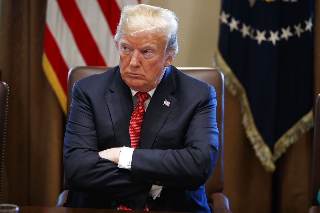 Donald Trump fotografiado durante una reunión de gabinete en la Casa Blanca en Washington el 17 de octubre del 2018. Foto: Evan Vucci / AP / Archivo.
