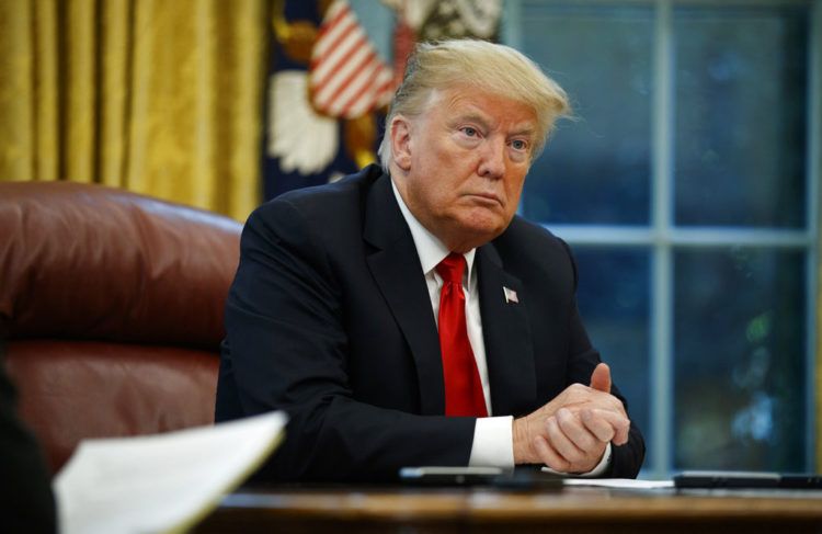 El presidente Donald Trump durante la entrevista con la AP el 16 de octubre del 2018 en la Casa Blanca en Washington. Foto: Evan Vucci / AP.