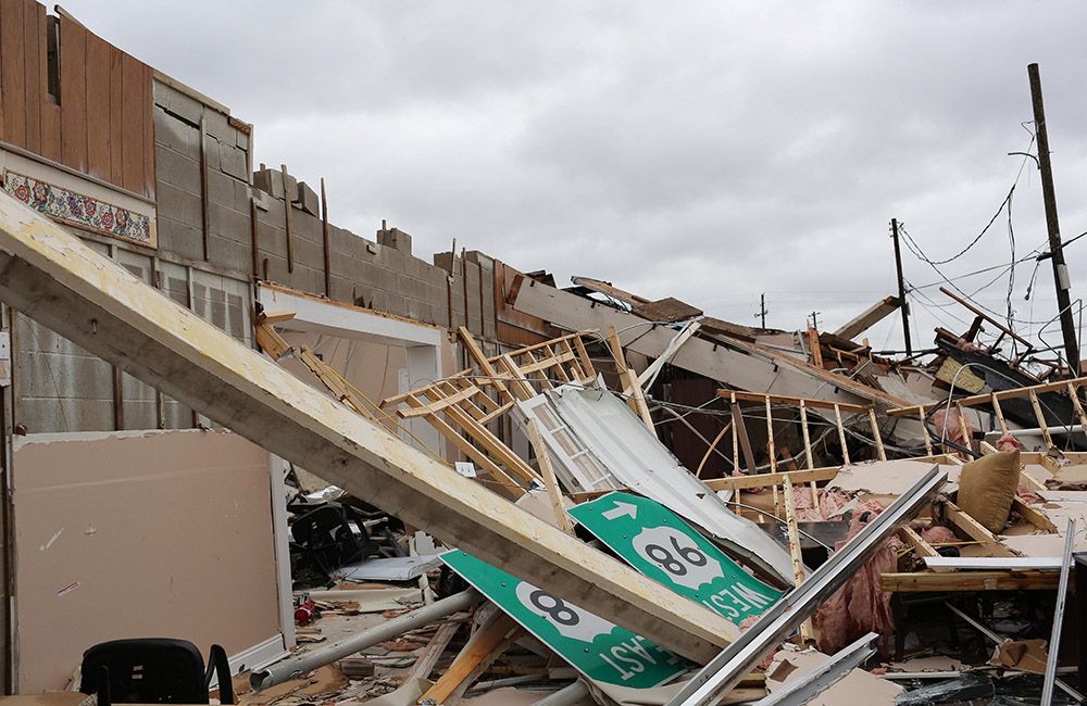 Vista de un edificio colapsado tras la llegada del huracán Michael, en Panama City, Florida. Foto: Dan Anderson / EFE.