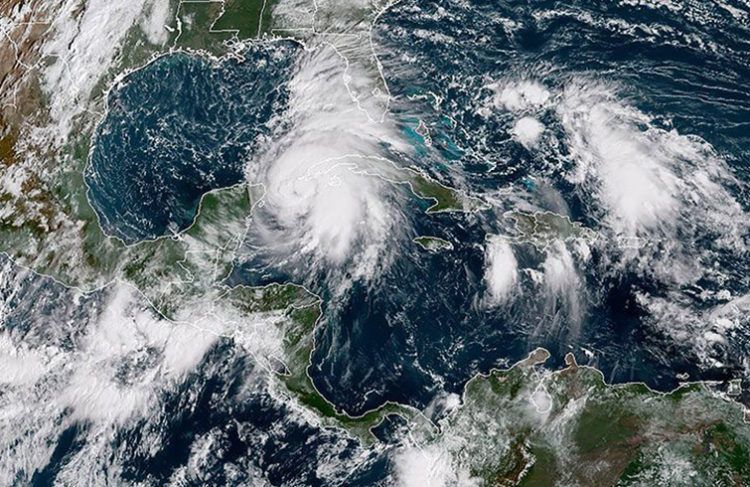 El huracán Michael en su paso por el oeste de Cuba. Imagen del satélite meteorológico.