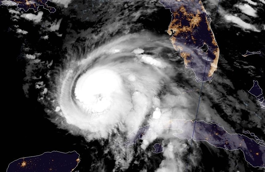El huracán Michael se aleja de Cuba este 9 de octubre y pone rumbo a Florida. Imagen de satélite: @NHC_Atlantic / Twitter.