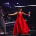 Camila Cabello recibe el premio a la mejor artista durante la ceremonia de los MTV EMA en Bilbao, España, el domingo 4 de noviembre del 2018. Foto: Vianney Le Caer / Invision / AP.