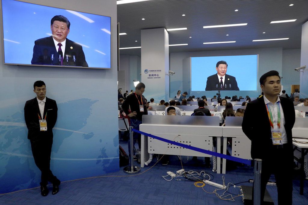 El presidente chino, Xi Jinping, en una transmisión en vivo, inaugura la Expo Internacional de Importaciones en Shanghai, China, lunes 5 de noviembre de 2018. Foto: Ng Han Guan / AP.