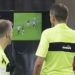 El video arbitraje (VAR) es utilizado en las principales ligas europeas y torneos de la FIFA. (AP Foto/Luca Bruno)