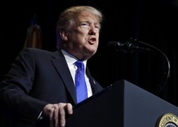 El presidente Donald Trump habla sobre la llamada doctrina de Estados Unidos para la defensa con misiles, el jueves 17 de enero de 2019, en el Pentágono. (AP Foto/Evan Vucci)