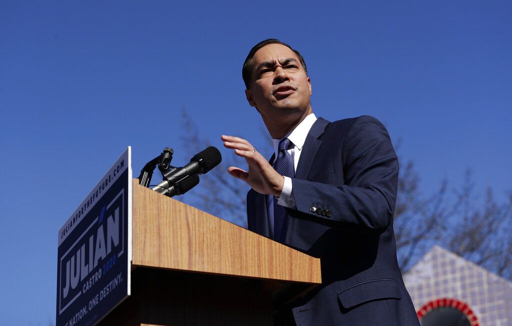 El político demócrata Julián Castro lanza su candidatura presidencial para el 2020 en San Antonio, Texas el 12 de enero del 2019. Foto: Eric Gay / AP.