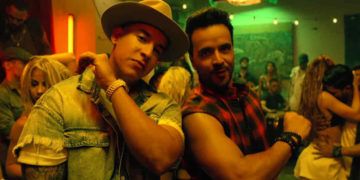 Daddy Yankee (izq) y Luis Fonsi (der) en un fotograma del video clip de "Despacito". Foto: YouTube.