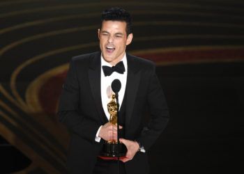 Rami Malek recibe el Oscar al mejor actor por "Bohemian Rhapsody" el domingo 24 de febrero del 2019 en el Teatro Dolby en Los Angeles. Foto: Chris Pizzello/Invision/AP.
