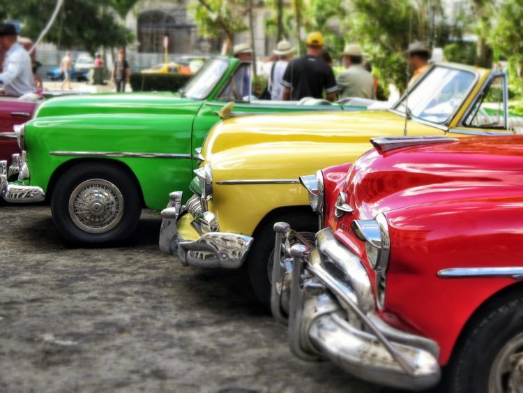 Buena parte de los flamantes “carros de época” sin innovación apenas alcanzarían el título de “cacharros”. Foto: pxhere.com