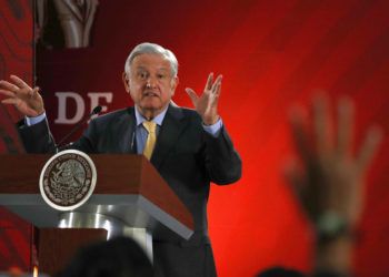 El presidente mexicano, Andrés Manuel López Obrador, durante una conferencia de prensa en el Palacio Nacional en la Ciudad de México, el 8 de marzo del 2019. Foto: Marco Ugarte / AP.