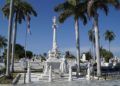 Monumento a Carlos Manuel de Céspedes inaugurado en 1910 y desmontado en 2017 para su mudanza a su actual ubicación en el Cementerio de Santa Ifigenia de Santiago de Cuba. Foto: Radio Bayamo.